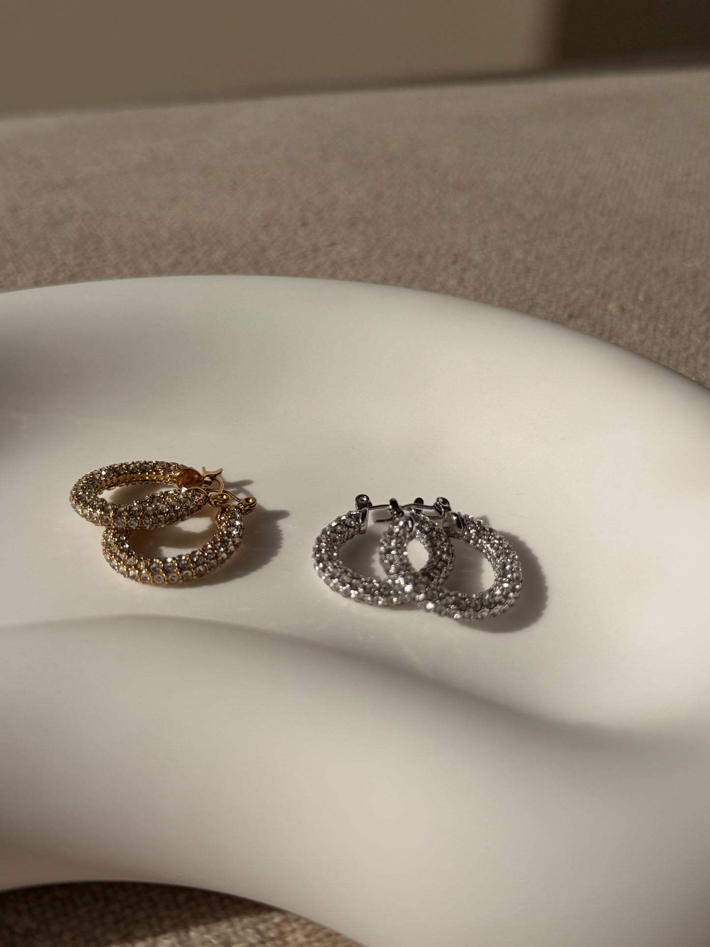Maya Hoops